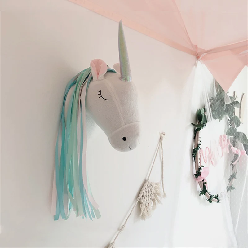 Tête d'animal en peluche licor - Baby Unicorn Nursery avis et prix