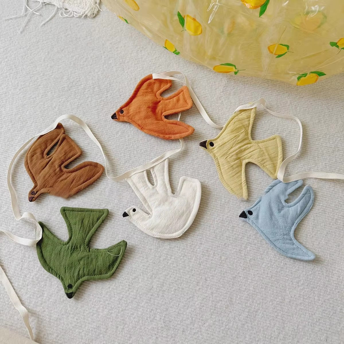 Guirlande de drapeaux en tissu - Baby Nursery Ideas avis et prix